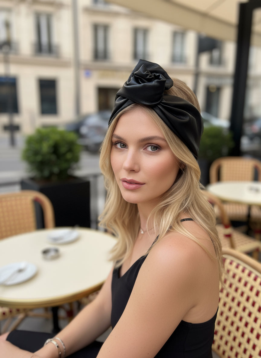 Bandeau Noir Profond en Similicuir